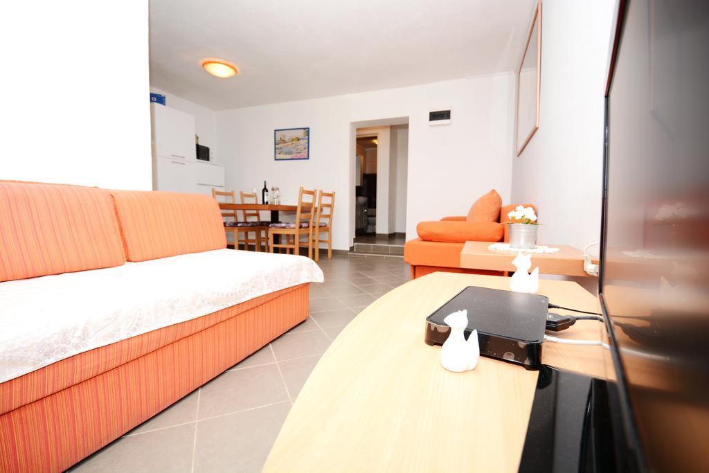 Apartments Katarina Veli Rat Exterior foto